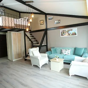 artist-rooms-suites.istanbul-turkeyhotels.com/